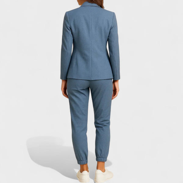 Gabriela - Conjunto Elegante com Casaco e Calças